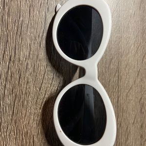 clout goggles sunglasses